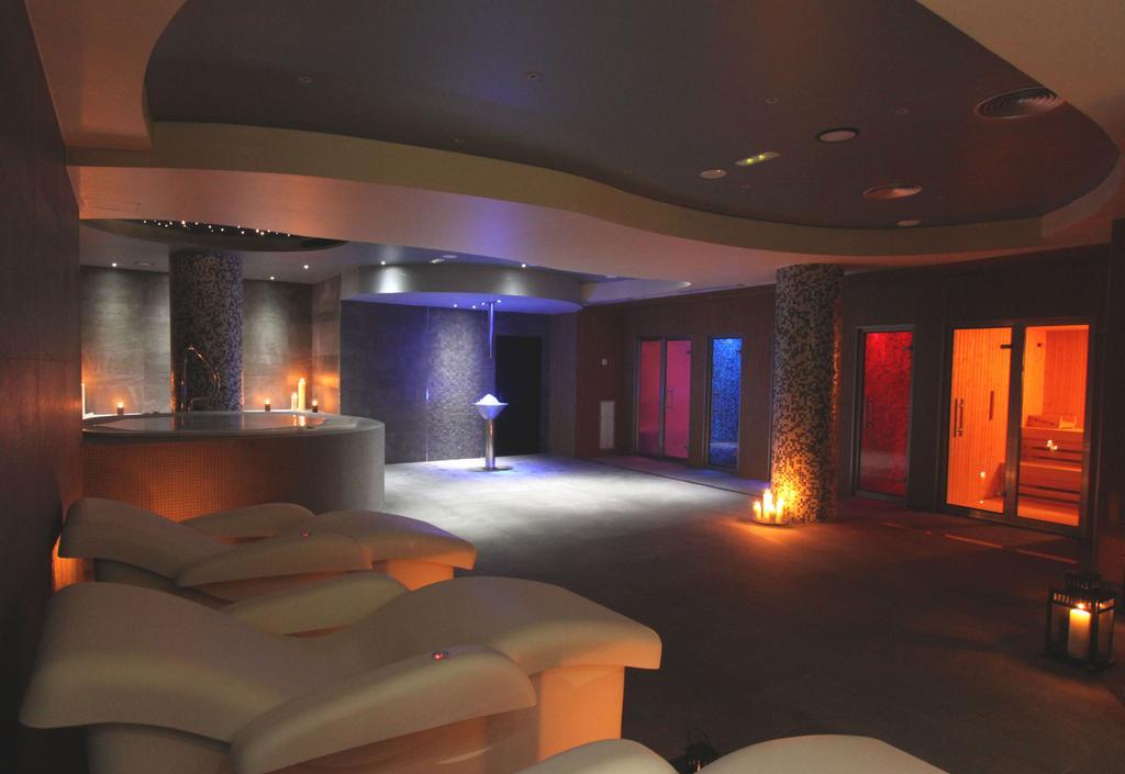 Hotel & Spa Real Jaca Kemudahan gambar