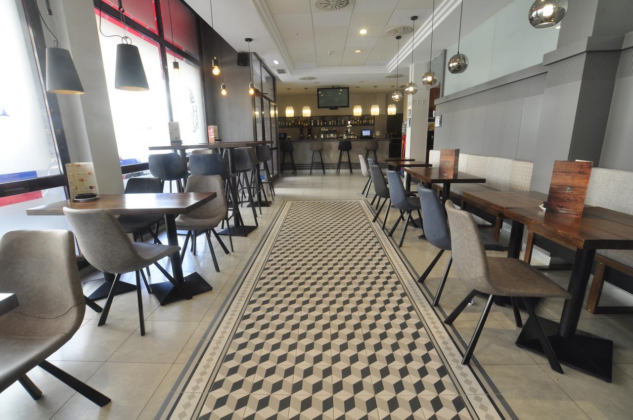 Hotel & Spa Real Jaca Luaran gambar